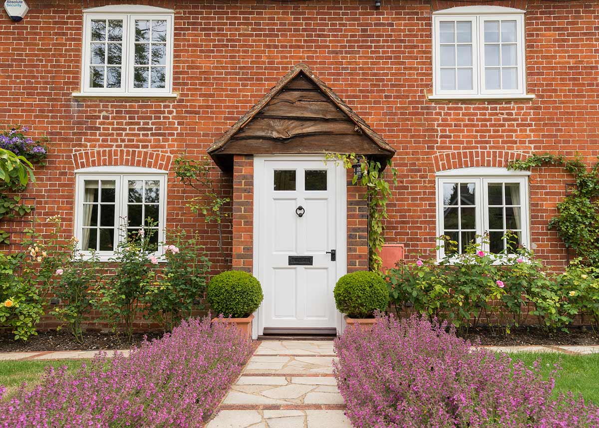 Evoloution Flush - timber-alternative PVC-u windows